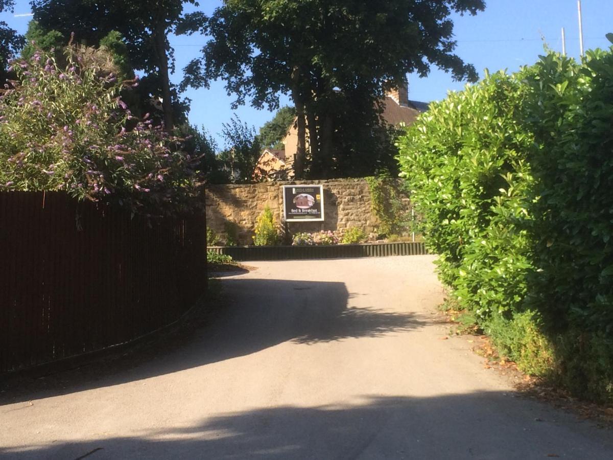 Castle Green Bed And Breakfast アッシュボーン エクステリア 写真